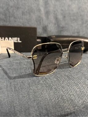 CHANEL Black Gradient Oversized Square Sunglasses with Silver Chain Temples